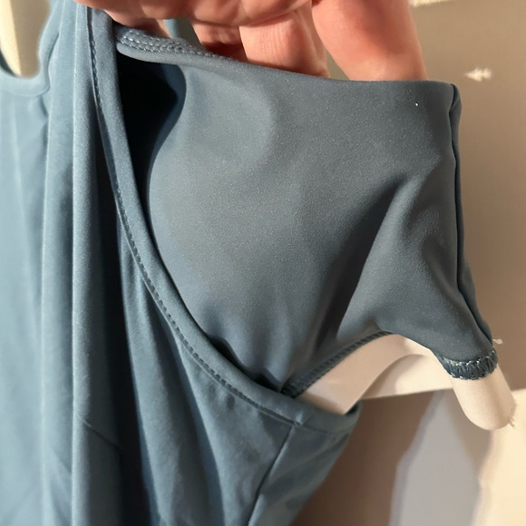 Halara Breezeful Backless Racerback Side Pocket High Low Flowy Midi Quick Dry - Picture 10 of 12